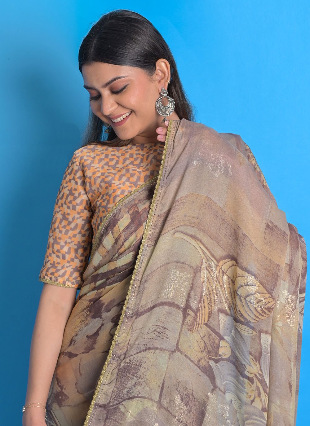 Trendy Saree Chiffon Multi Colour Print Saree