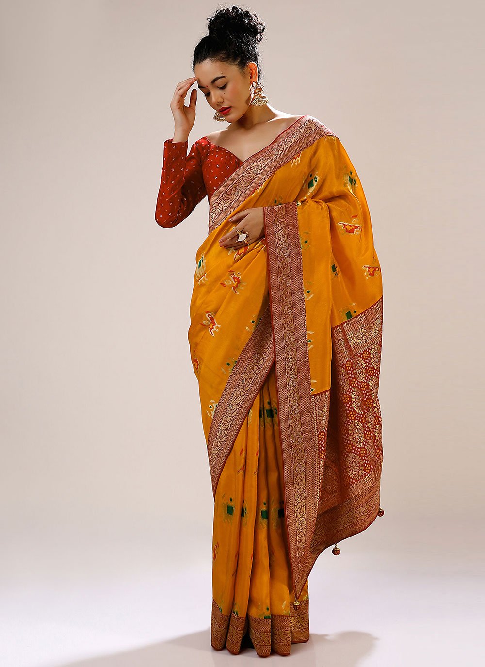 Contemporary Art Banarasi Silk Mustard Woven Saree