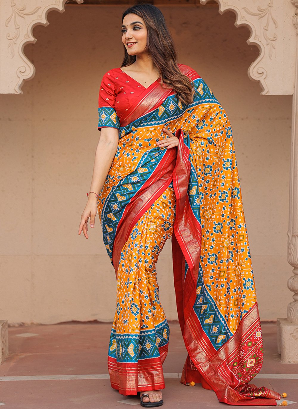 Classic Pure Dola Silk Mustard Foil Print Saree