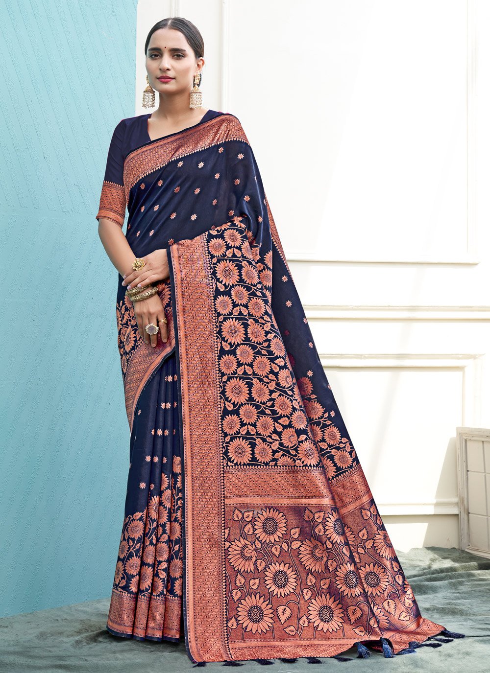 Traditional Saree Silk Blue Weaving Saree