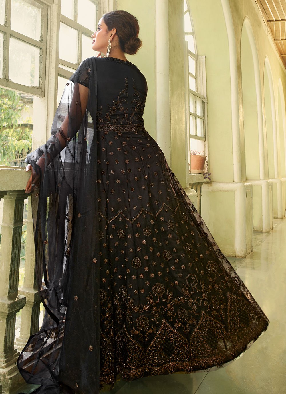 Floor Lenght Salwar Suit Net Black Embroidered Salwar Kameez