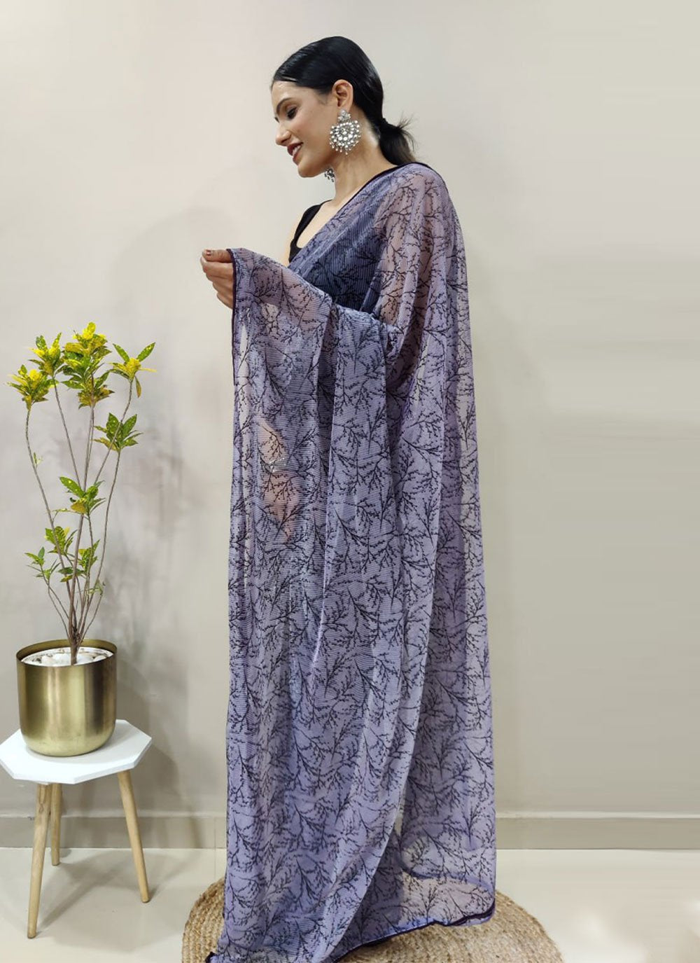 Trendy Saree Net Grey Print Saree