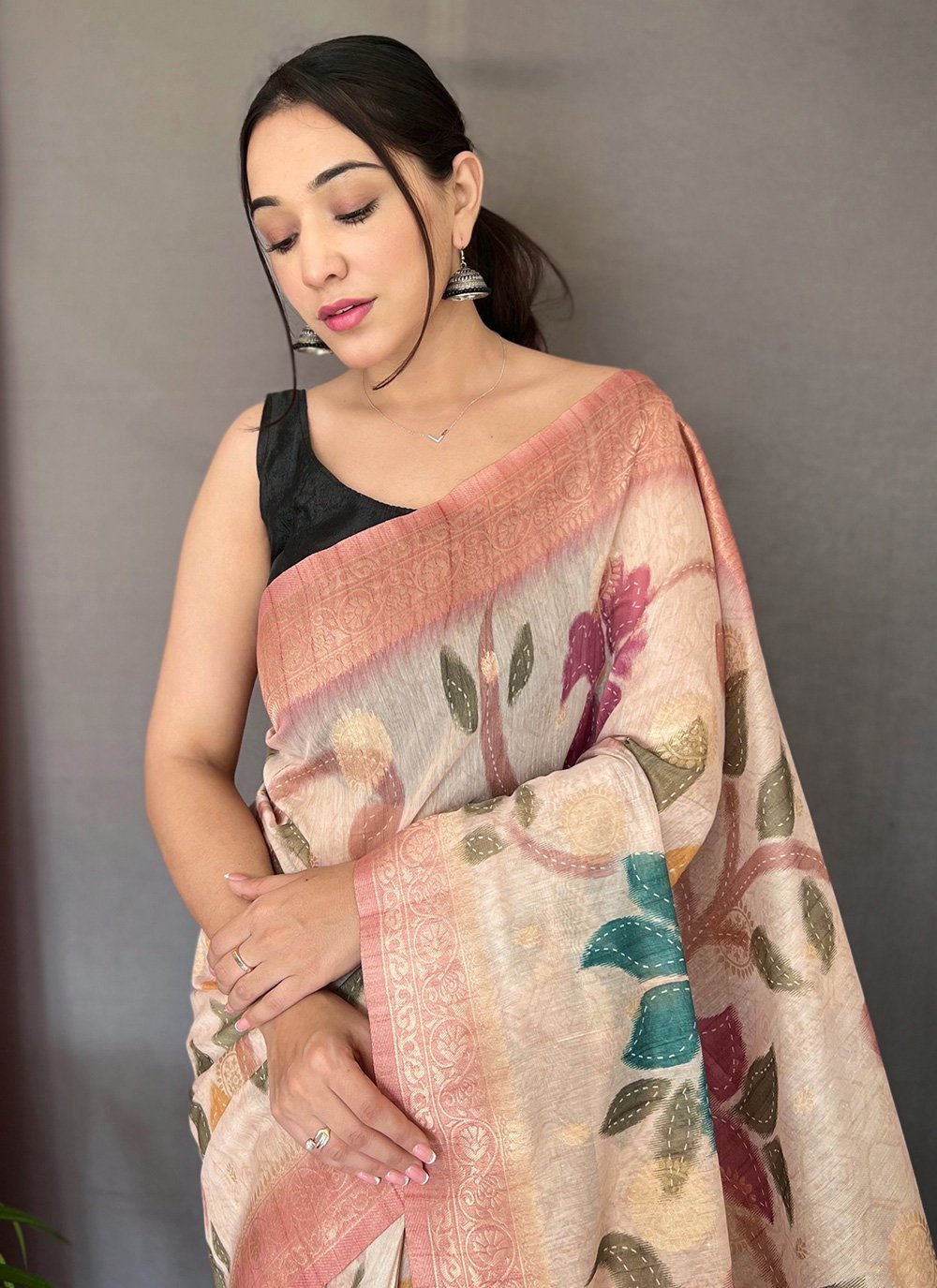 Trendy Saree Chanderi Off White Pink Digital Print Saree