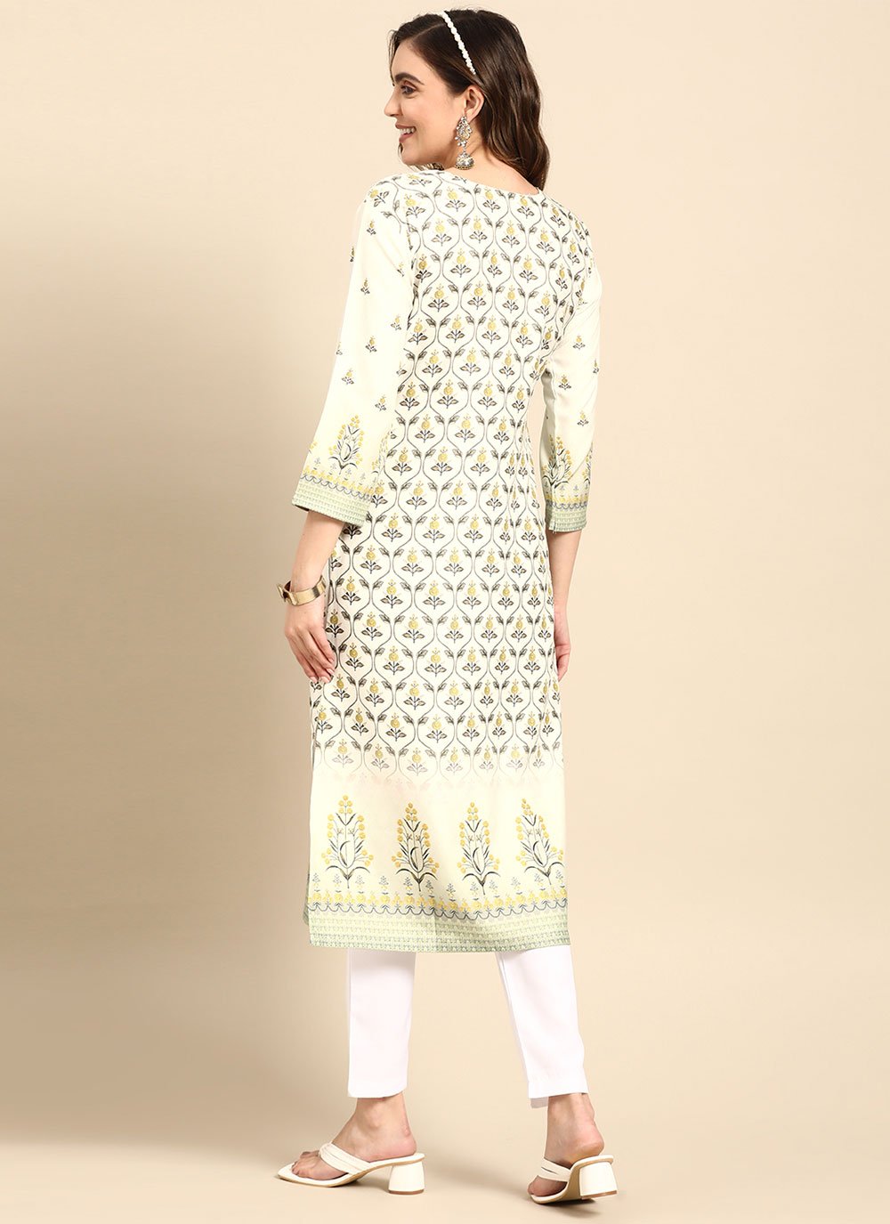 Casual Kurti Poly Rayon Off White Print Kurtis