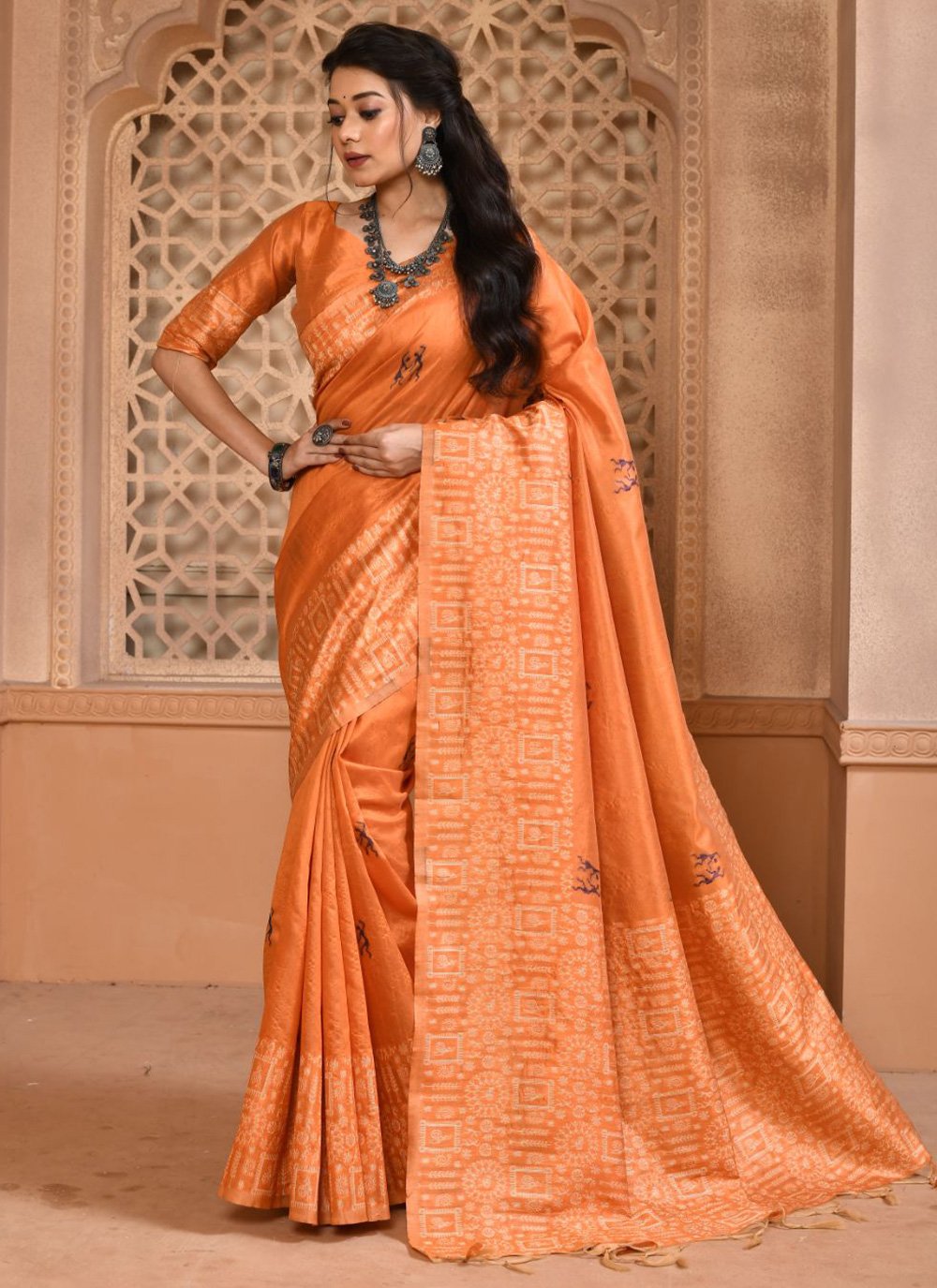 Trendy Saree Handloom Silk Orange Woven Saree