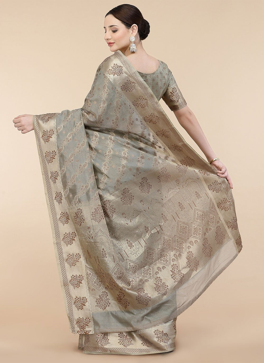 Trendy Saree Organza Grey Patch Border Saree