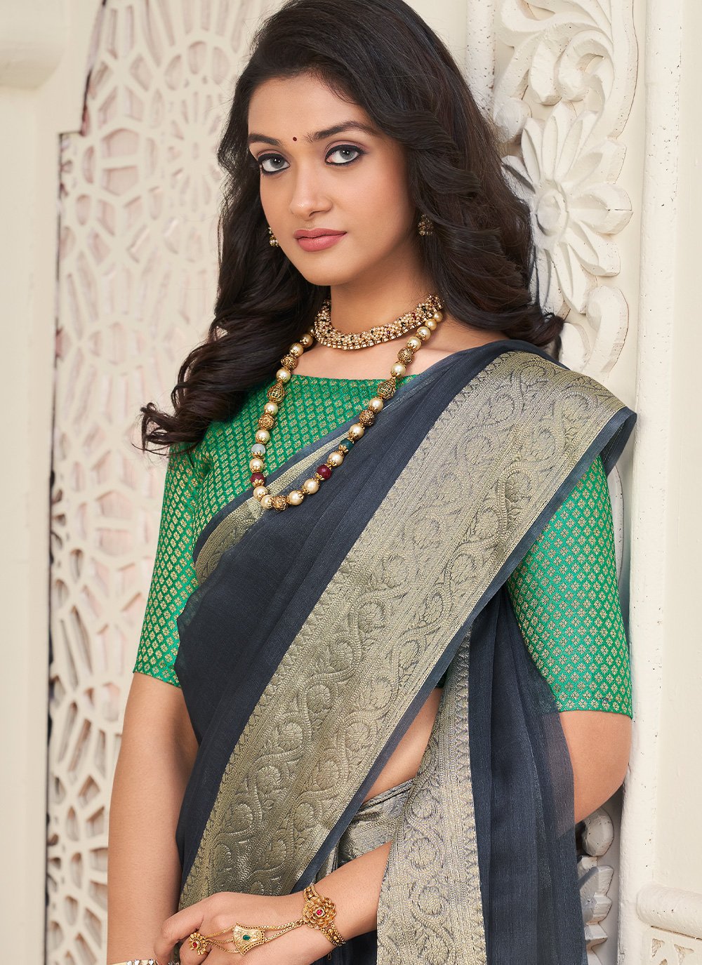 Trendy Saree Organza Grey Patch Border Saree