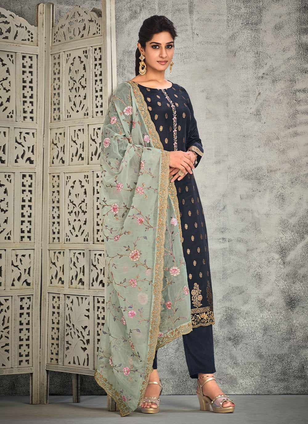 Salwar Suit Organza Silk Blue Hand Work Salwar Kameez