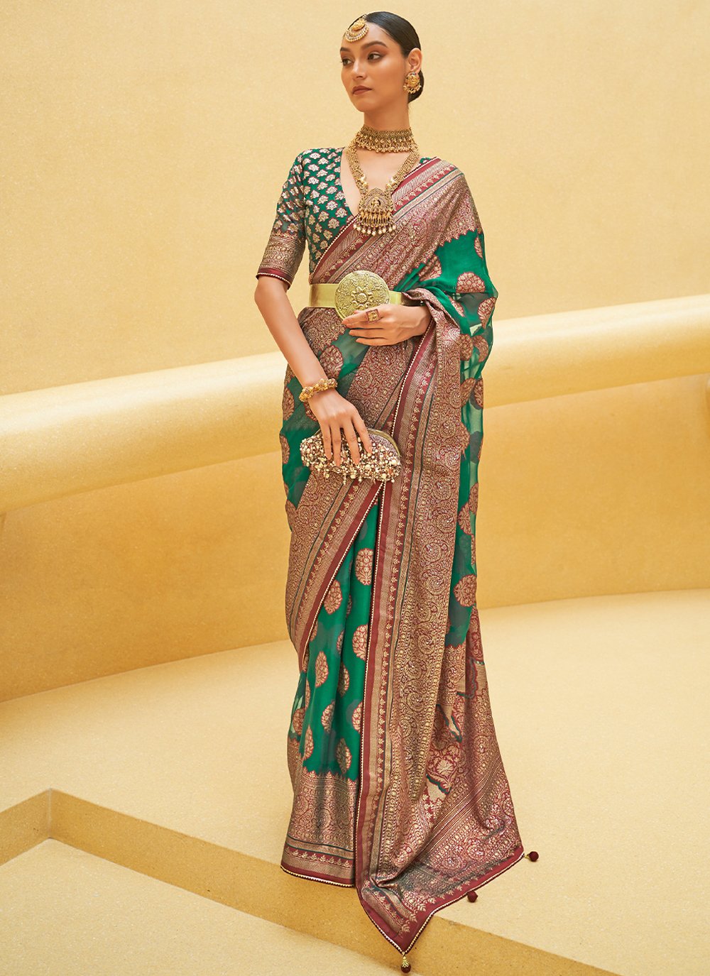 Trendy Saree Brasso Organza Green Weaving Saree