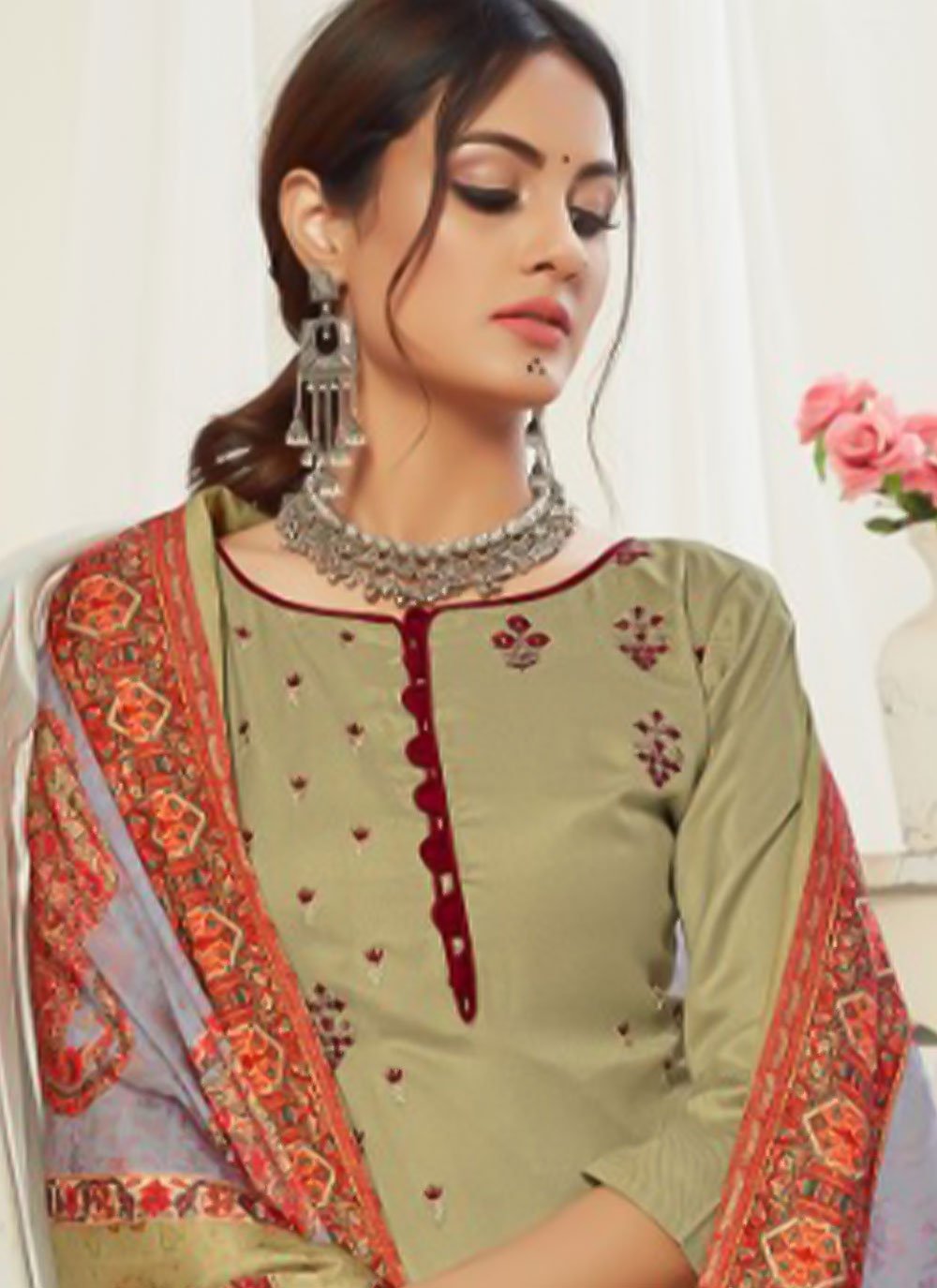 Trendy Suit Pashmina Green Embroidered Salwar Kameez