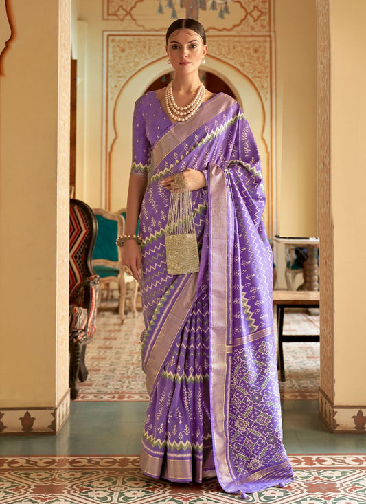 Classic Patola Silk Lavender Weaving Saree