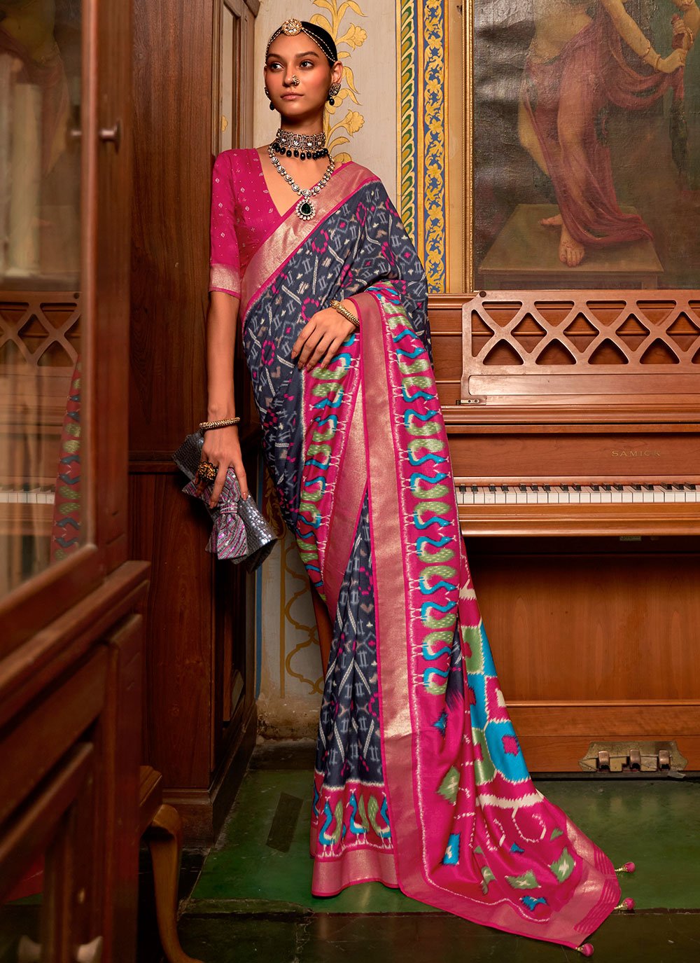 Classic Patola Silk Grey Pink Weaving Saree