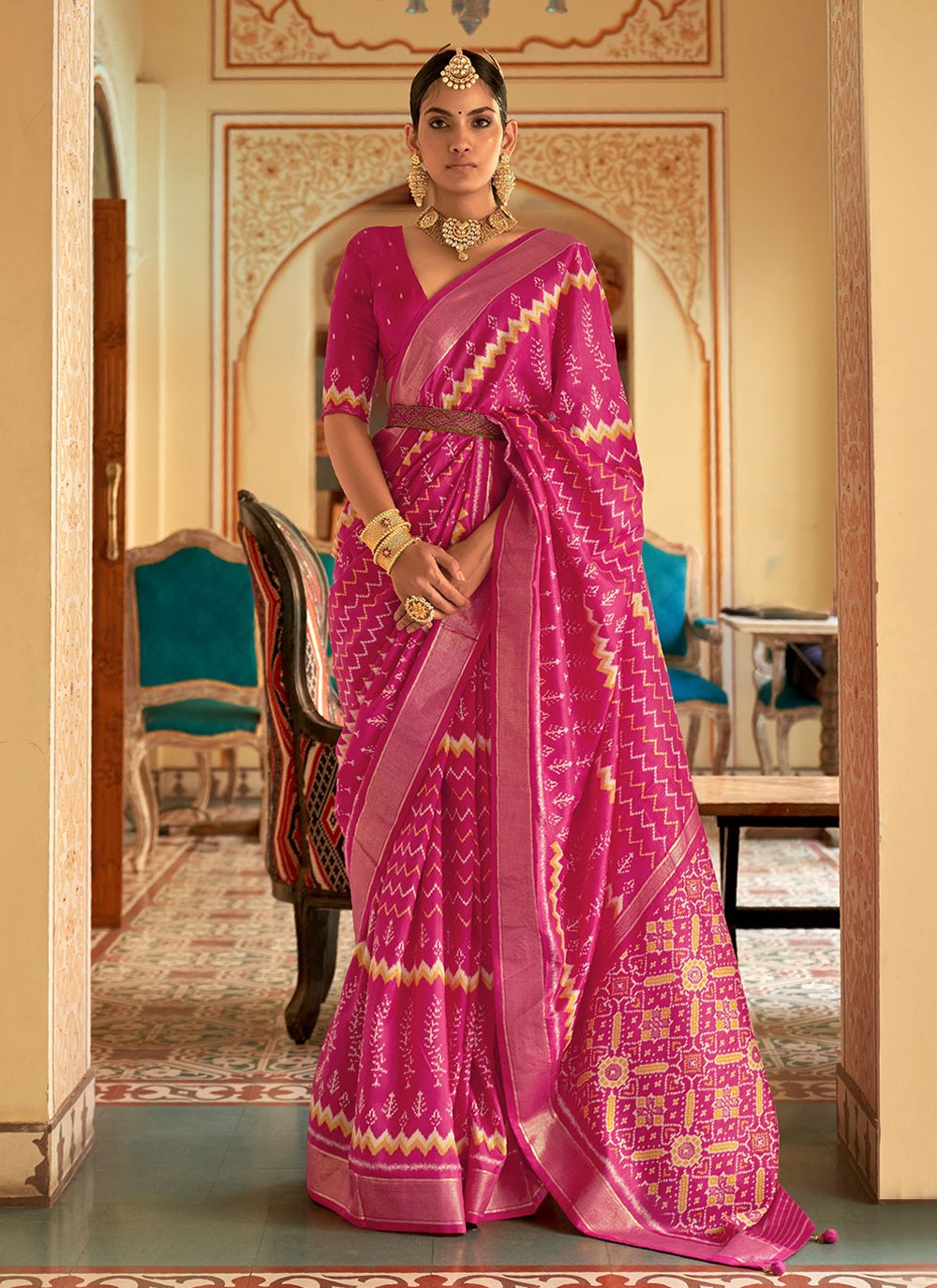 Classic Patola Silk Pink Weaving Saree