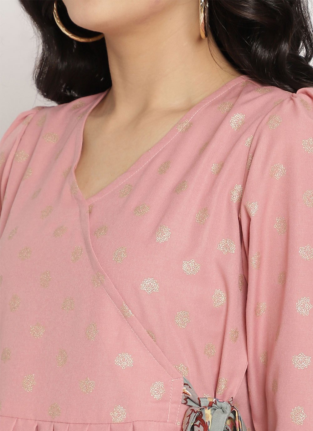 Casual Kurti Rayon Peach Foil Print Kurtis