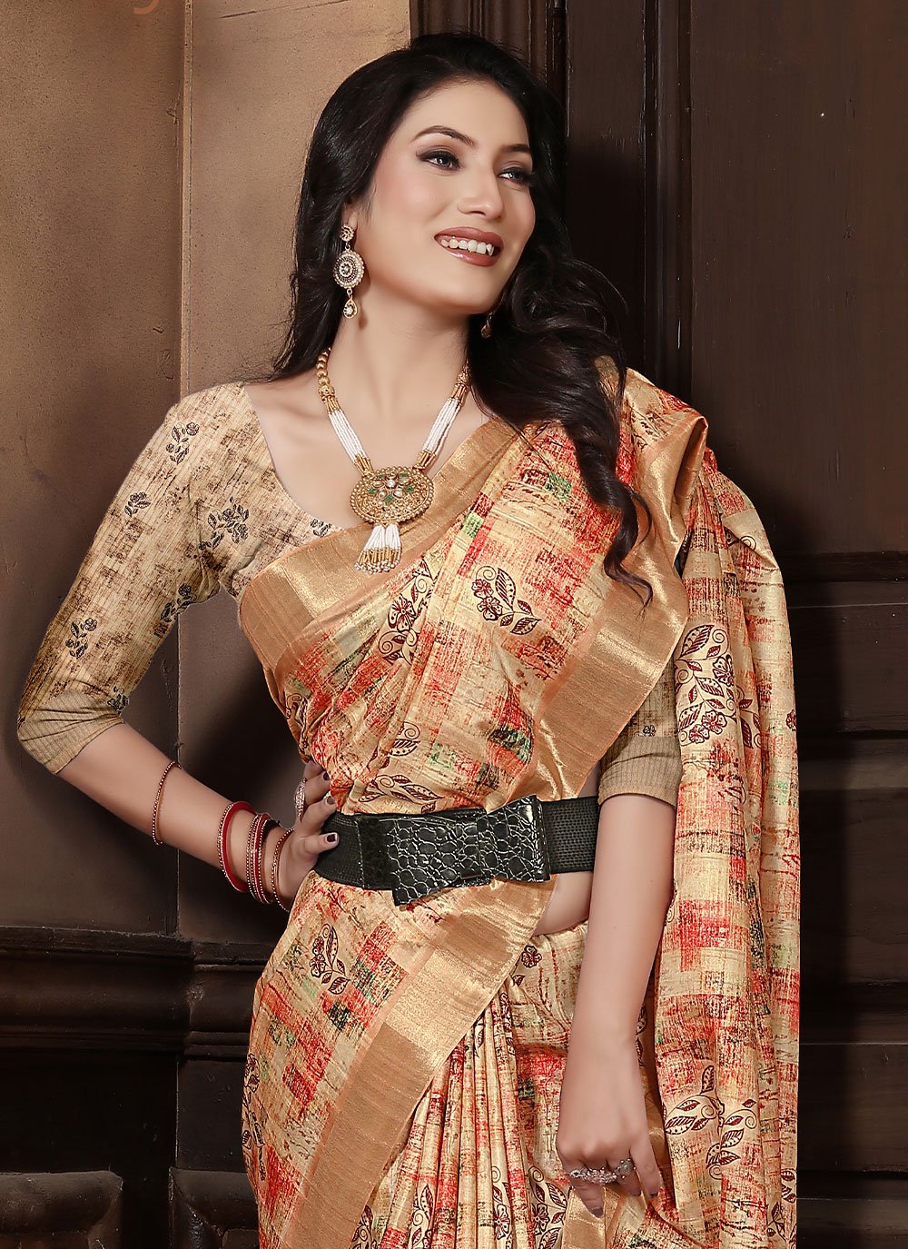 Trendy Saree Banarasi Silk Peach Digital Print Saree