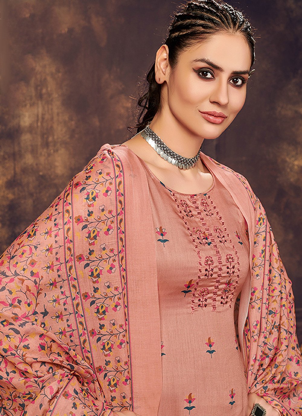 Floor Lenght Salwar Suit Cotton Muslin Peach Digital Print Salwar Kameez