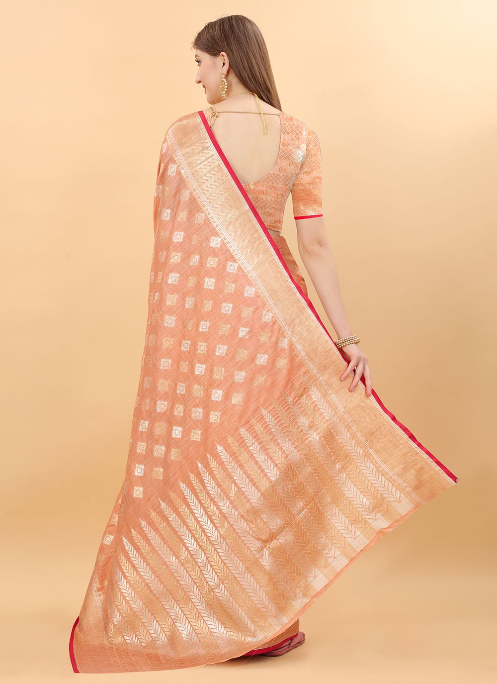 Trendy Saree Silk Peach Weaving Saree