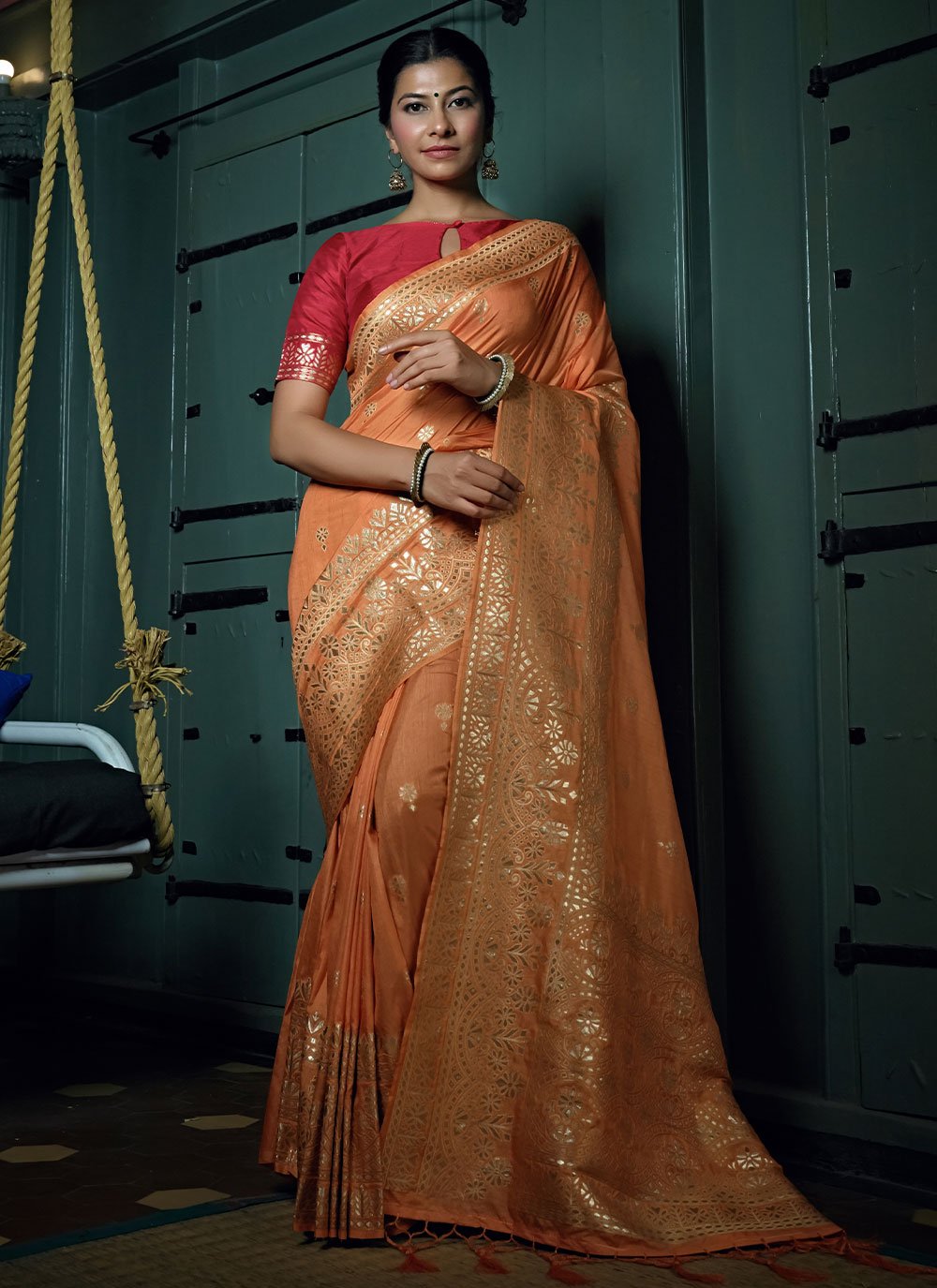 Trendy Saree Banarasi Silk Peach Weaving Saree