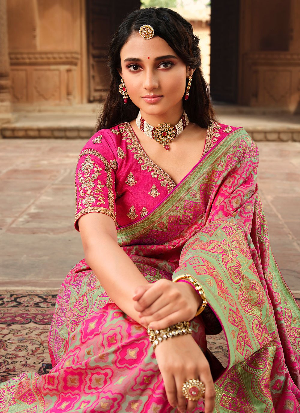 Contemporary Silk Pink Weaving Saree