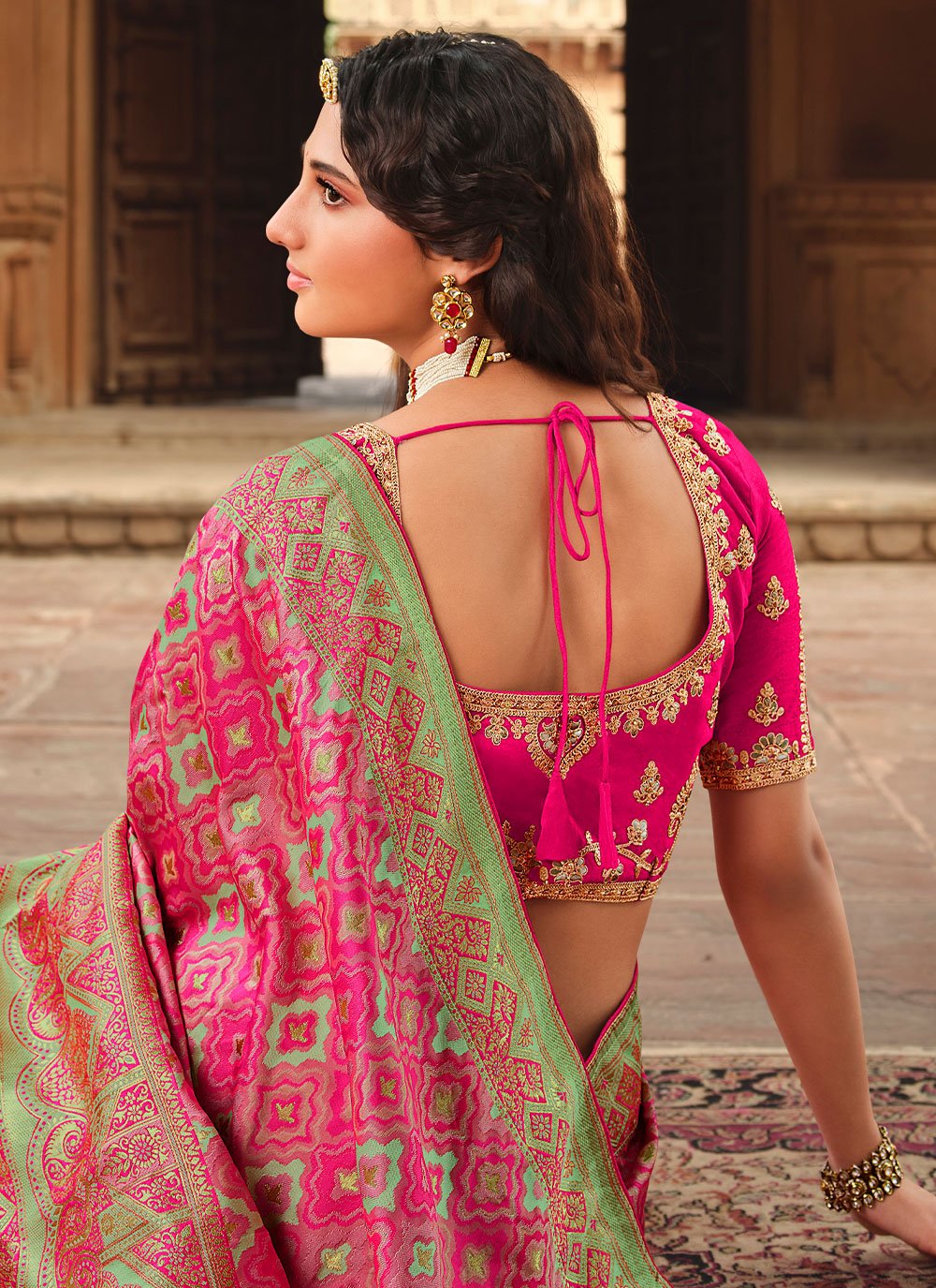 Contemporary Silk Pink Weaving Saree