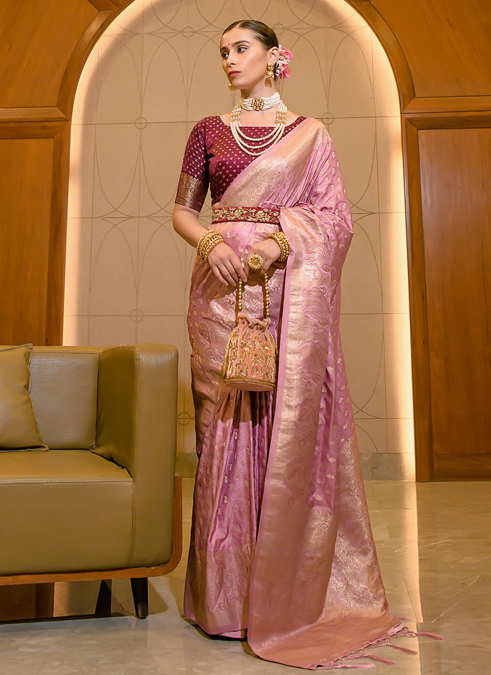 Trendy Saree Silk Pink Weaving Saree