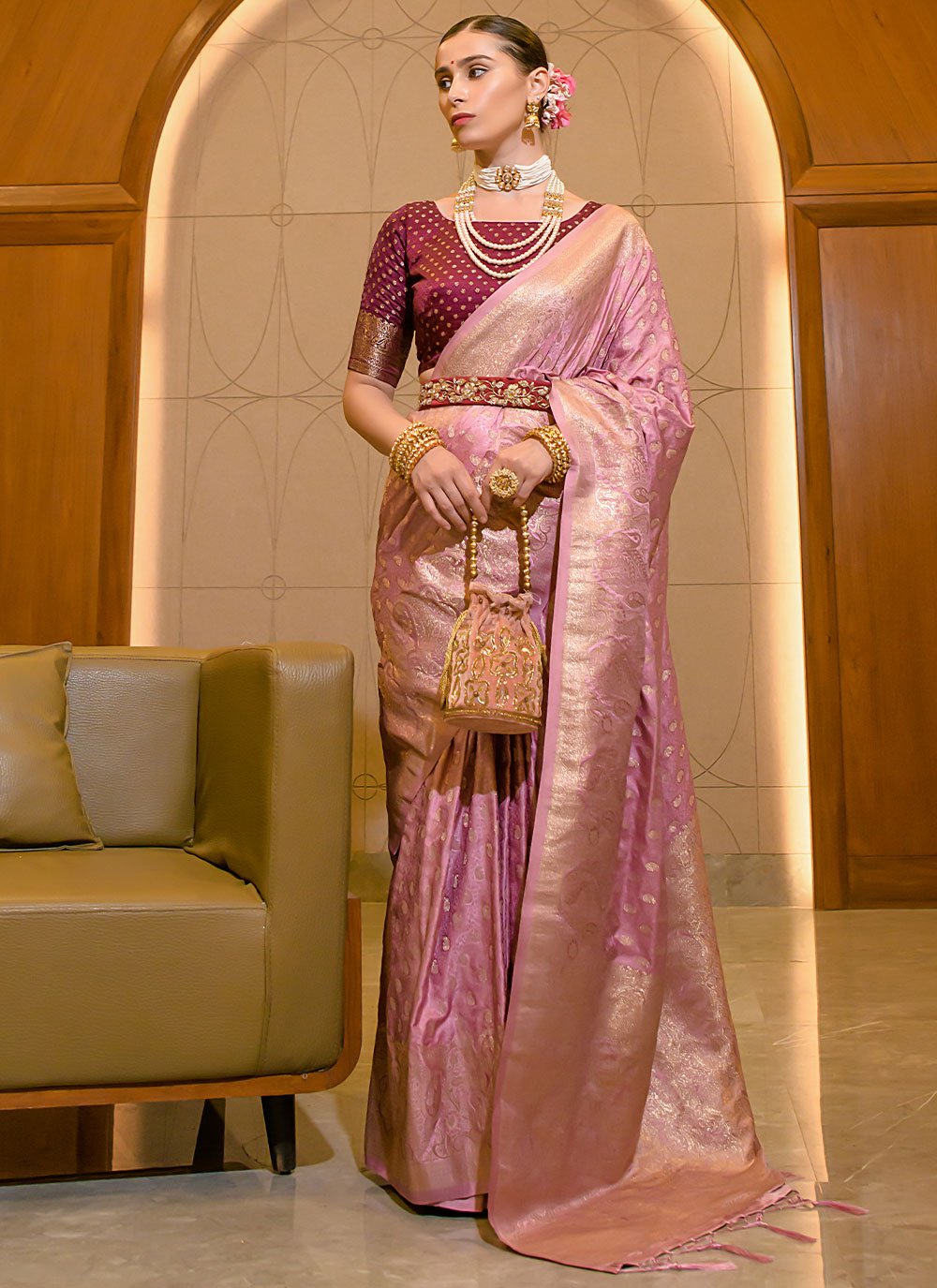 Trendy Saree Silk Pink Weaving Saree