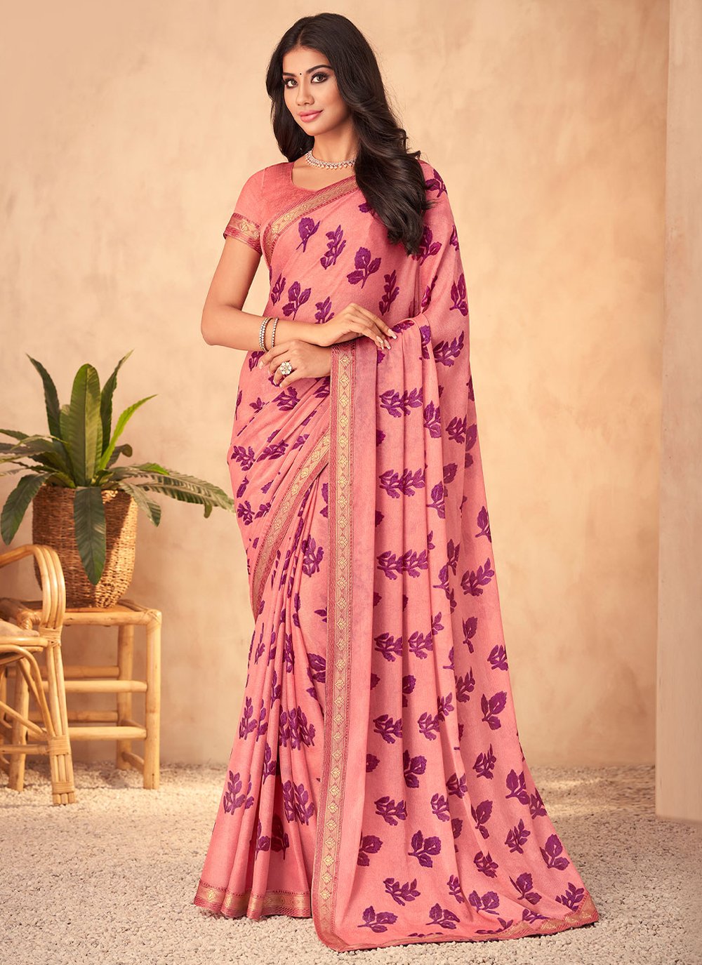 Classic Georgette Pink Patch Border Saree