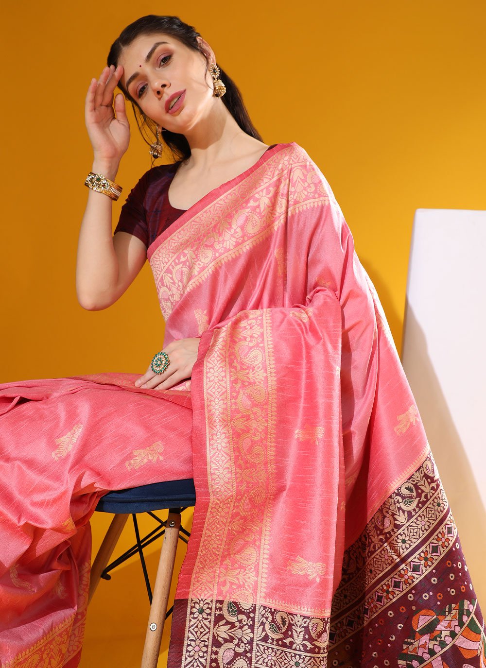 Classic Handloom Silk Pink Woven Saree