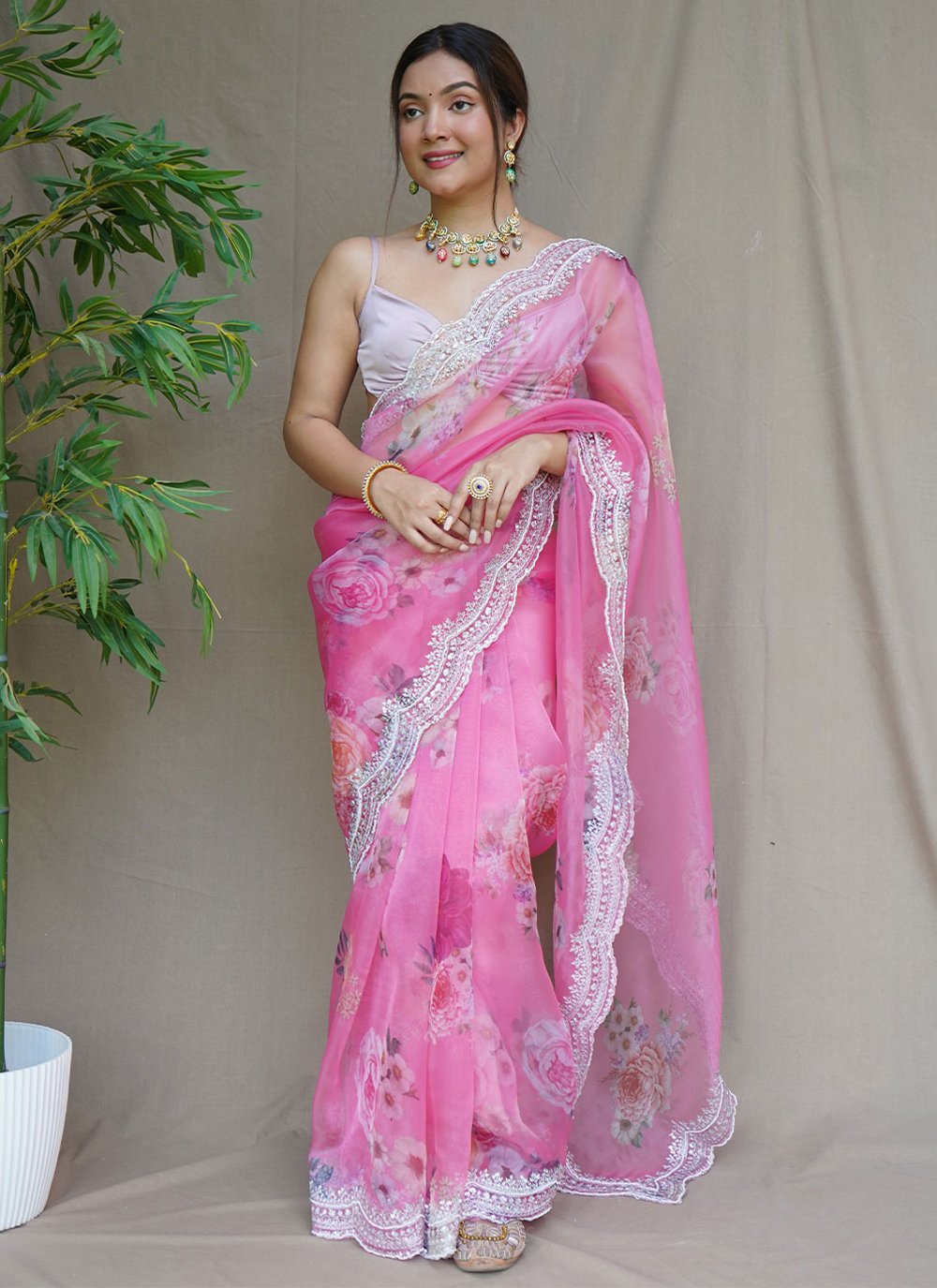 Trendy Saree Organza Pink Digital Print Saree