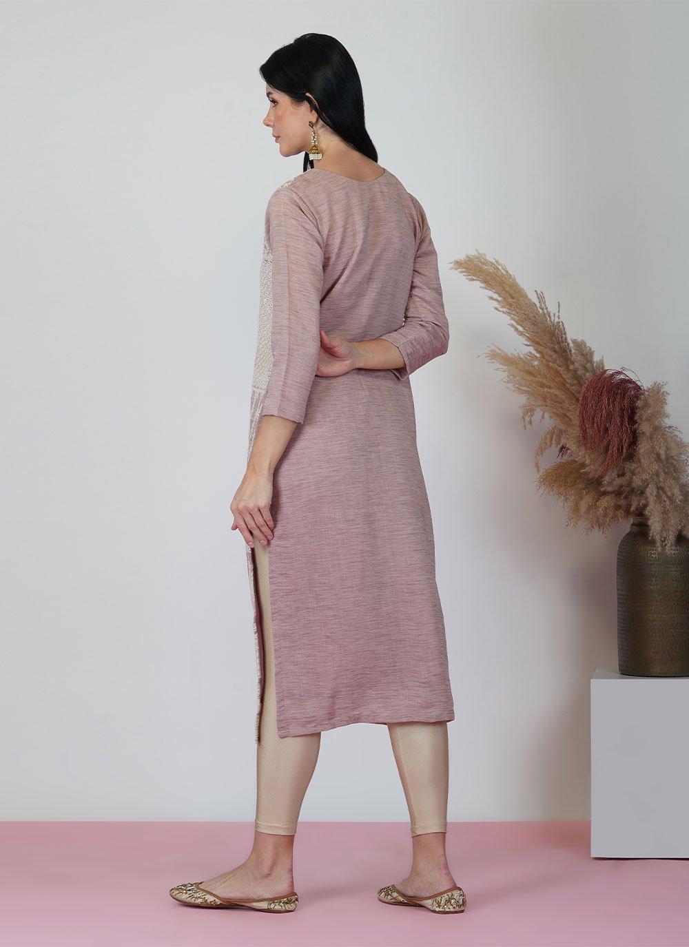 Casual Kurti Viscose Pink Embroidered Kurtis