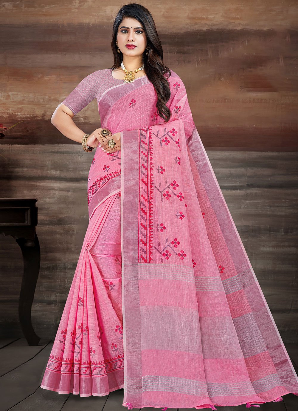 Contemporary Linen Pink Embroidered Saree