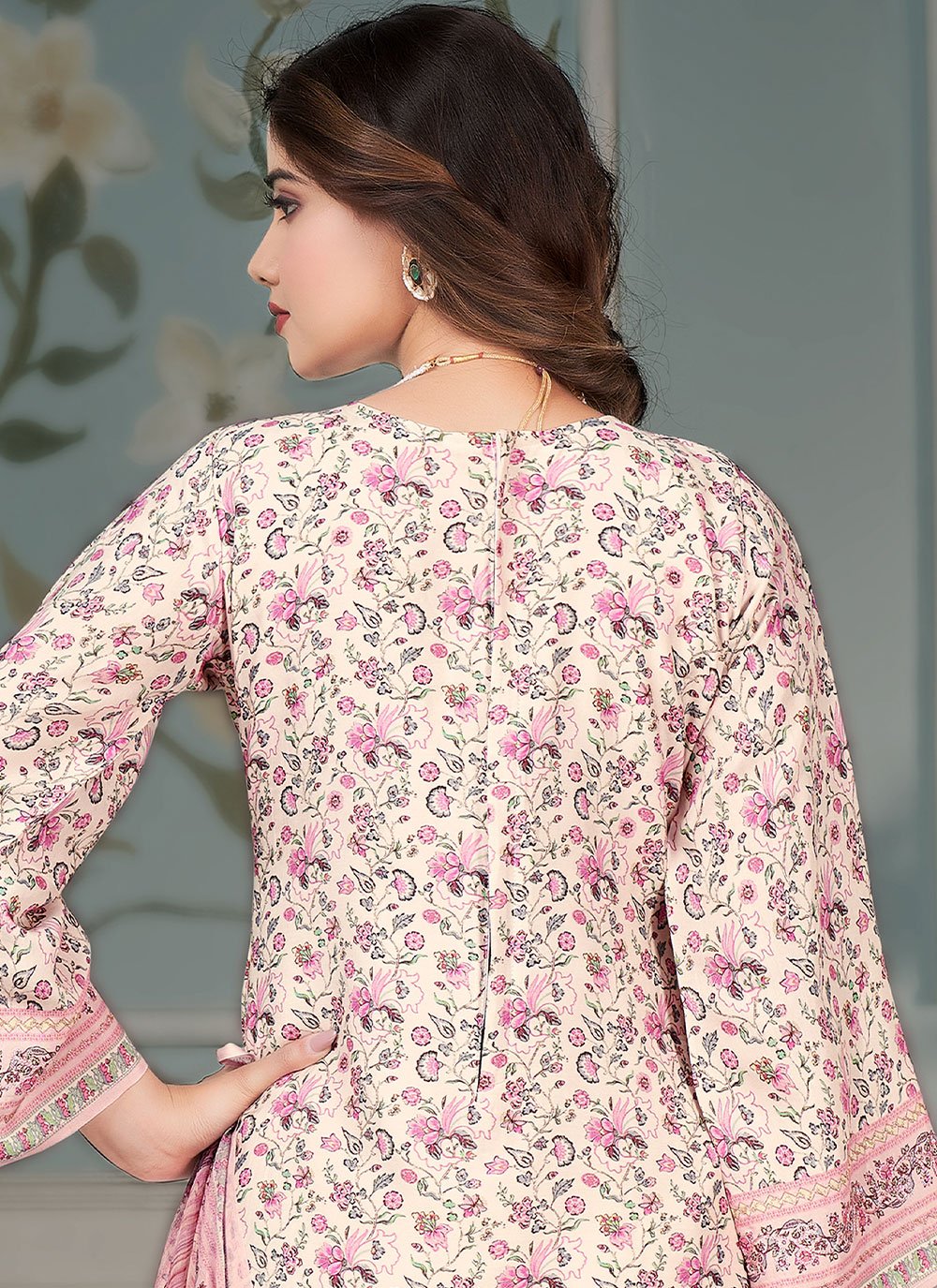 Straight Salwar Suit Muslin Pink Floral Patch Salwar Kameez