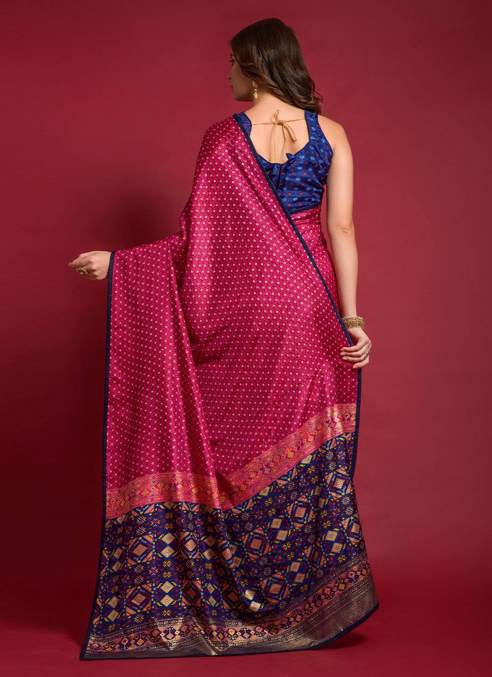 Classic Silk Pink Foil Print Saree