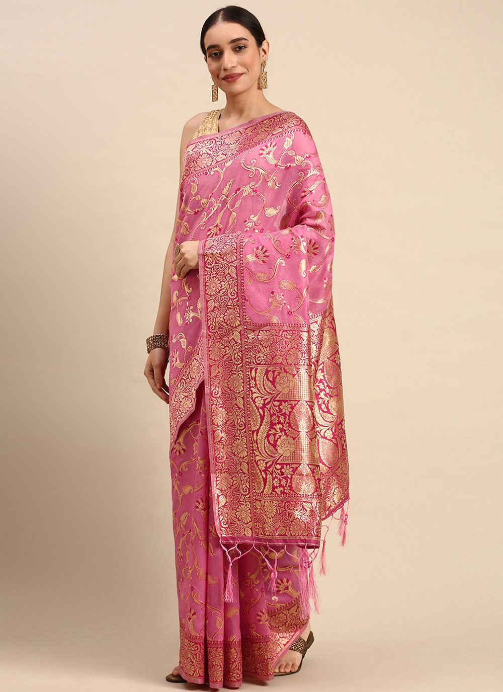 Contemporary Soft Cotton Pink Weaving Saree