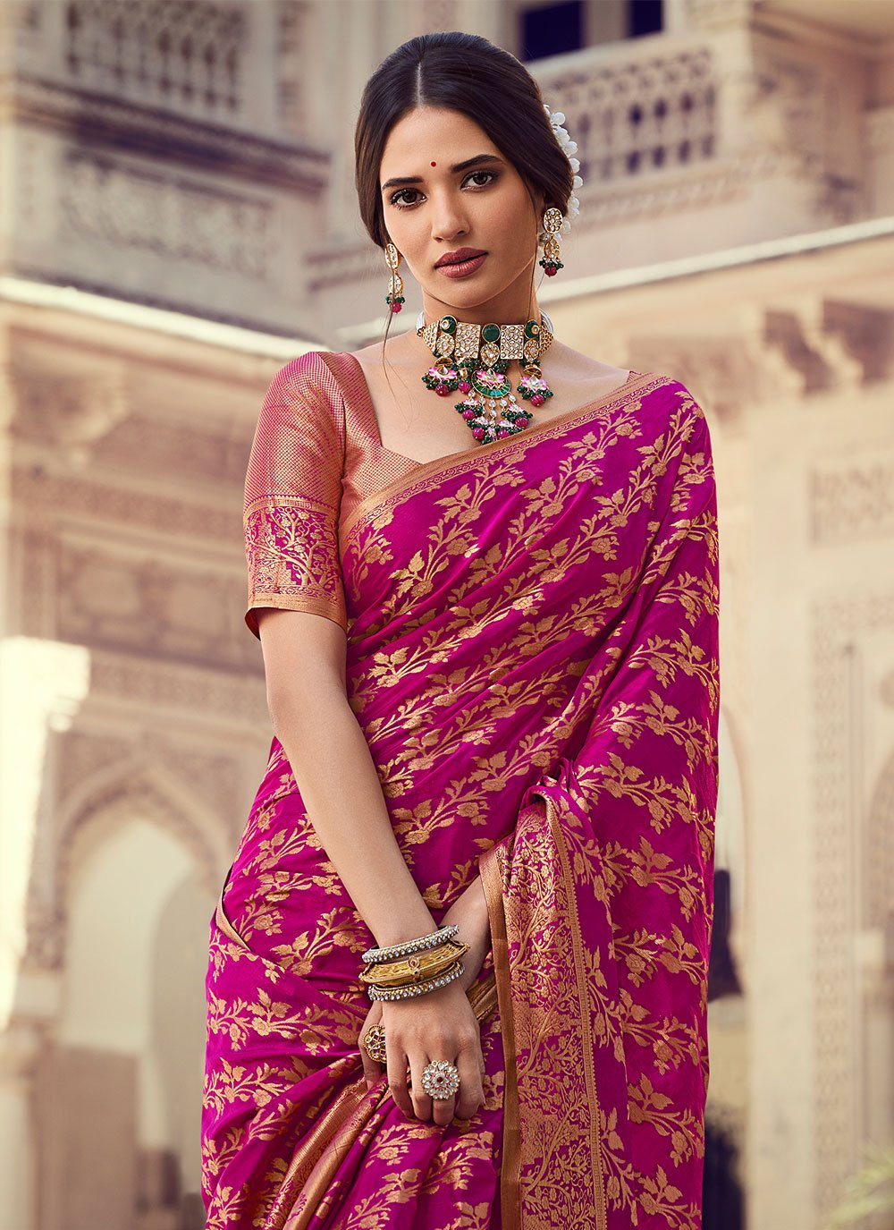 Classic Chiffon Silk Pink Weaving Saree