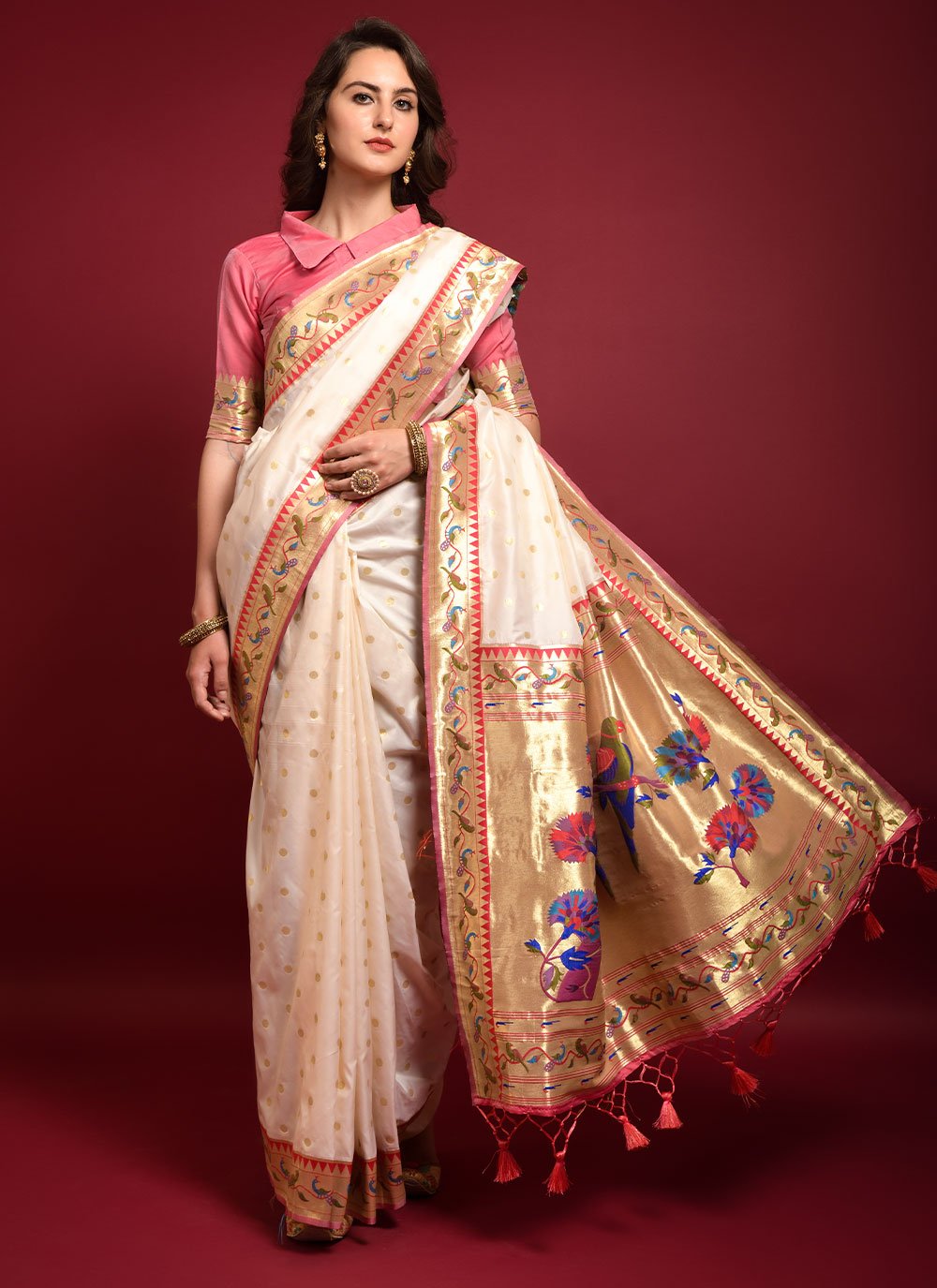 Classic Silk Pink Woven Saree