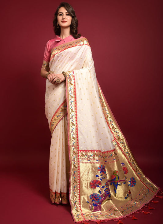 Classic Silk Pink Woven Saree