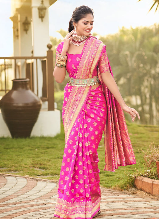 Classic Jacquard Silk Pink Zari Saree