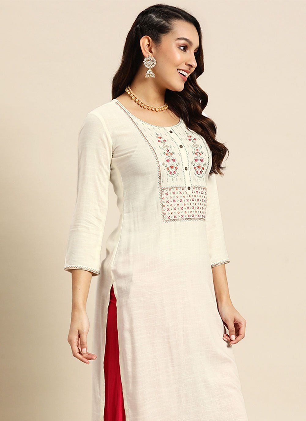 Casual Kurti Poly Rayon White Embroidered Kurtis