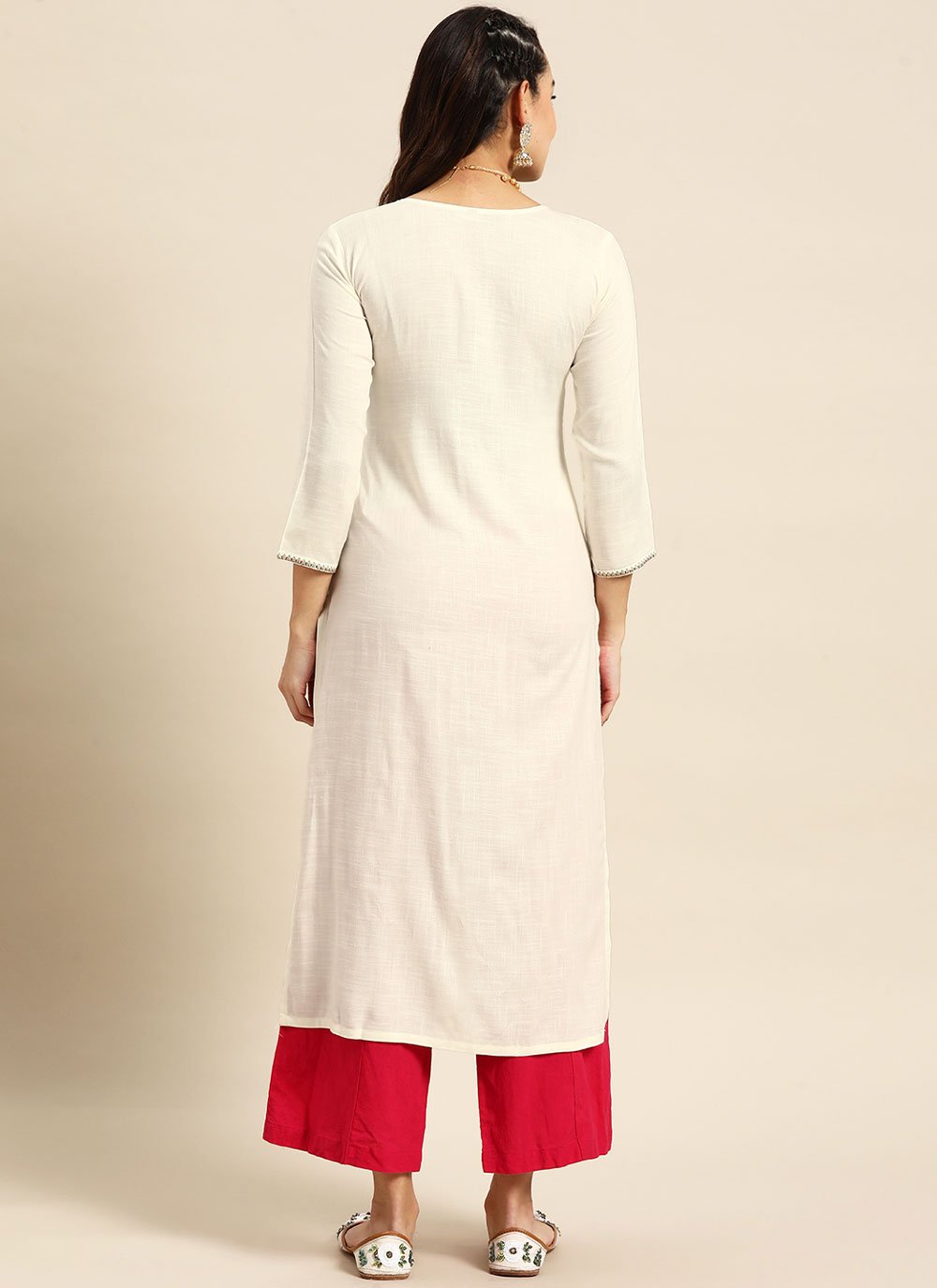 Casual Kurti Poly Rayon White Embroidered Kurtis