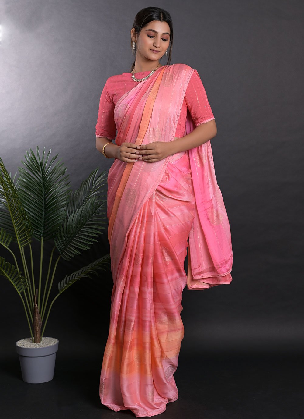 Trendy Saree Satin Pink Print Saree