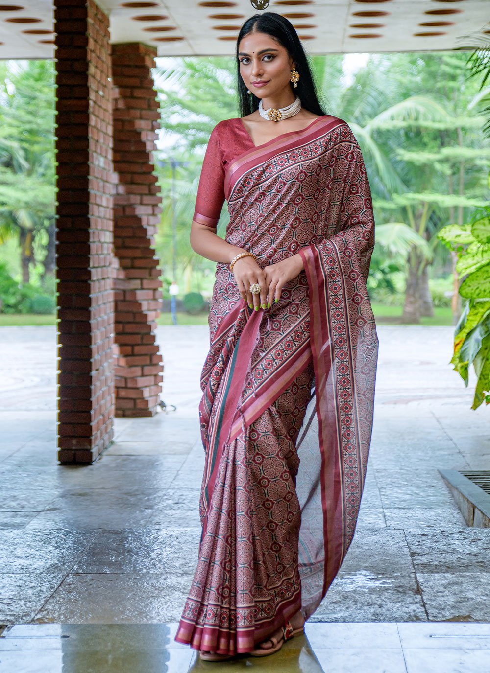 Trendy Saree Cotton Silk Maroon Print Saree