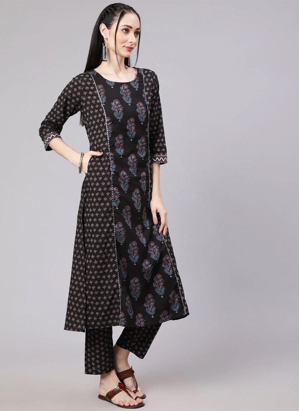 Trendy Suit Cotton Black Print Salwar Kameez