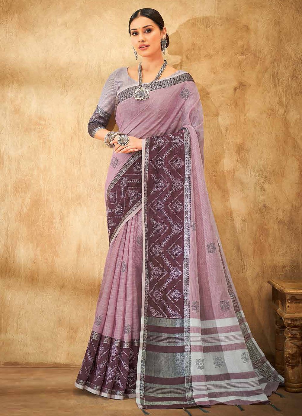 Classic Linen Lavender Purple Print Saree