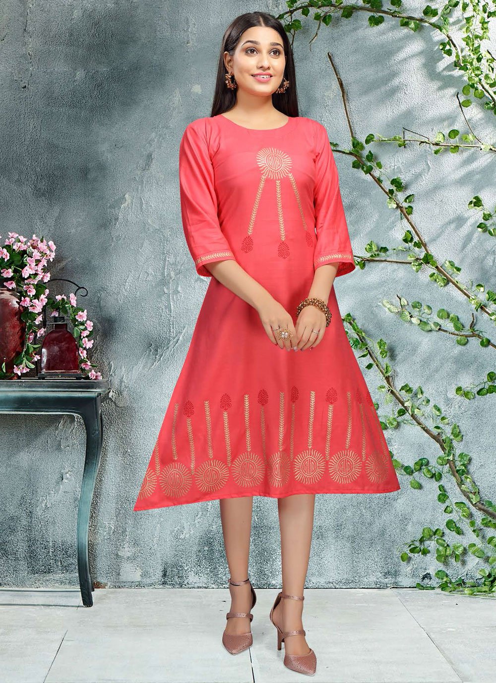 Casual Kurti Rayon Pink Print Kurtis