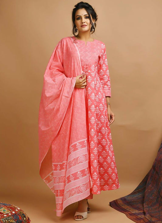 Salwar Suit Cotton Peach Print Salwar Kameez