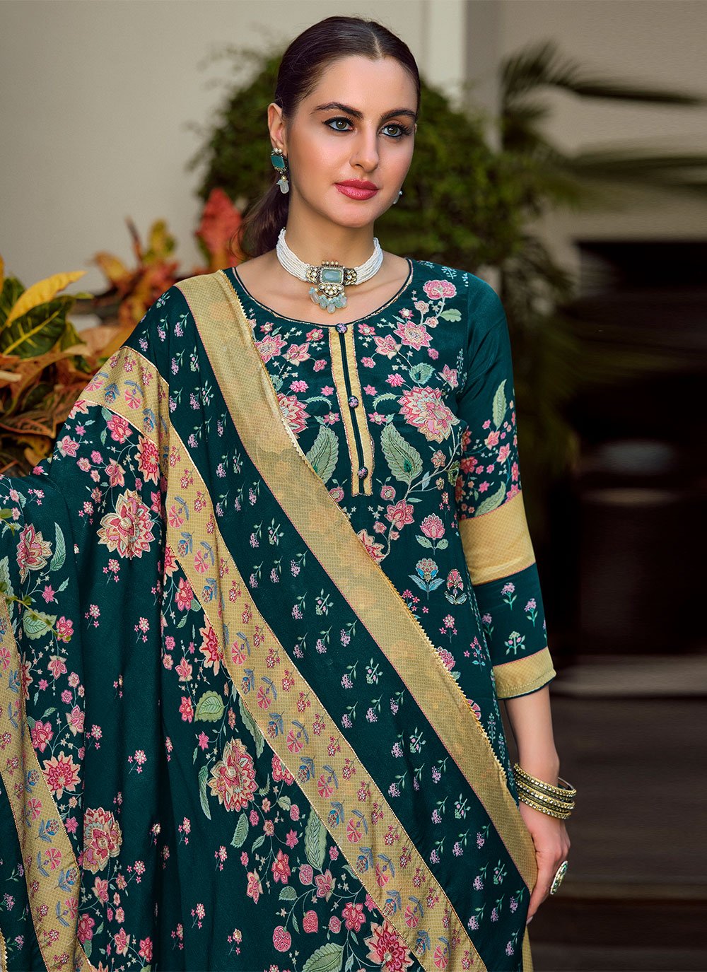 Salwar Suit Pure Crepe Teal Embroidered Salwar Kameez