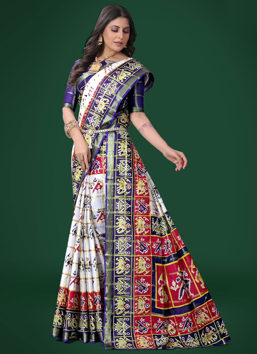 Classic Cotton Purple Patola Print Saree