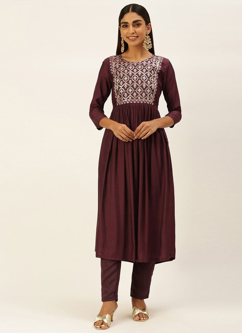 Casual Kurti Muslin Purple Embroidered Kurtis