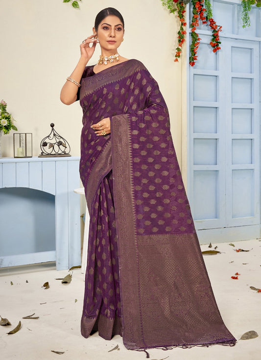 Traditional Saree Cotton Purple Embroidered Saree